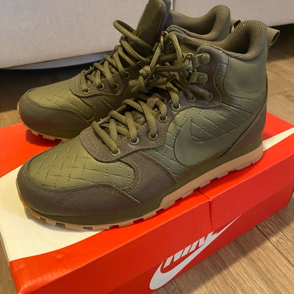 Nike shoes